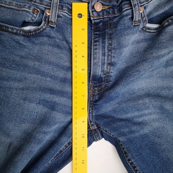 Denizen from Levi's 231 Athletic Men's Size 32/32 Medium Wash Straight Leg Jeans - Picture 13 of 16